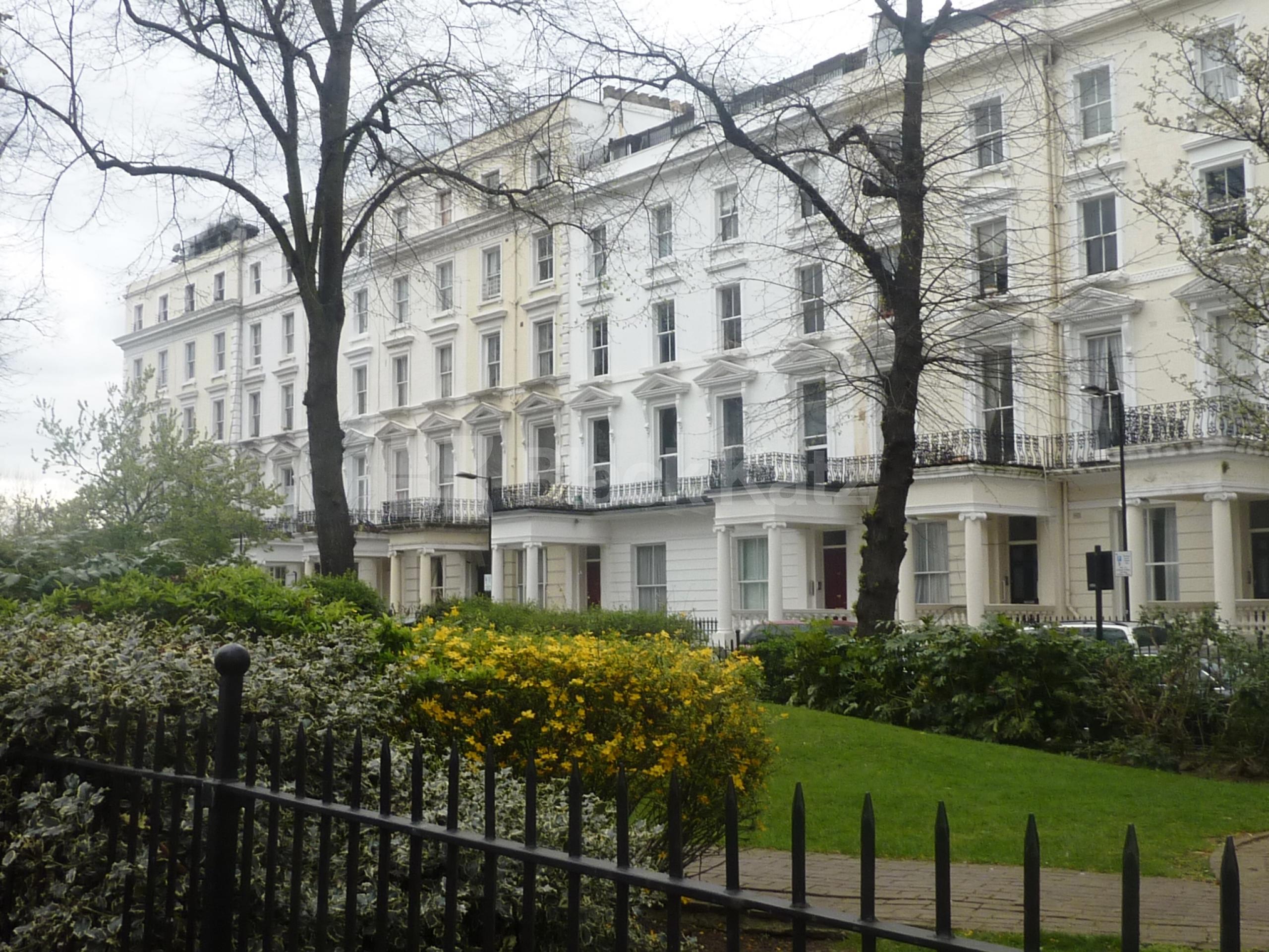 			NEW INSTRUCTION!, 1 Bedroom, 1 bath, 1 reception Flat			 St Stephens Gardens , NOTTING HILL W2